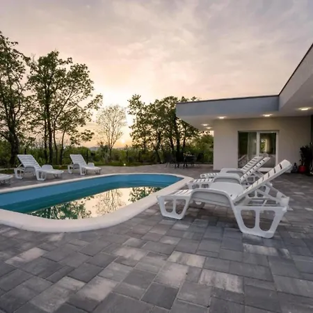Peace Oasis Villa